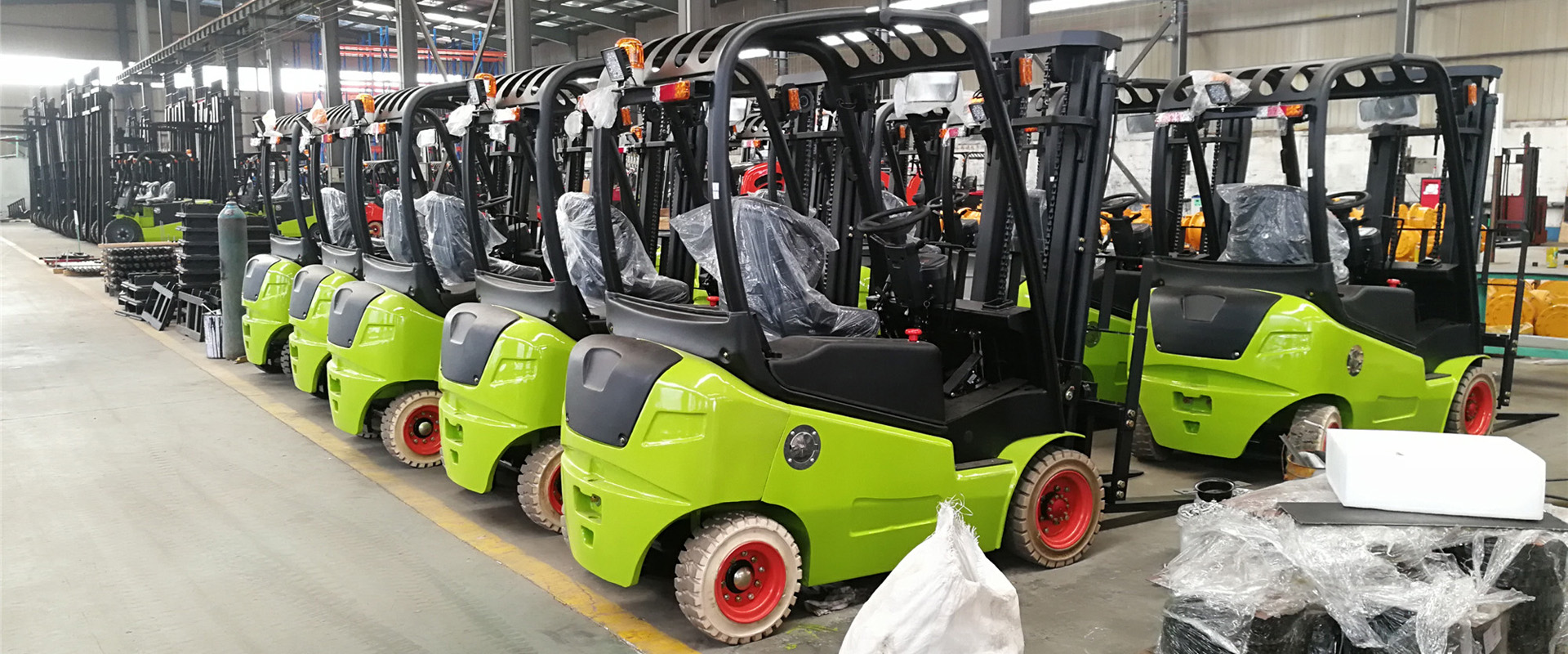 electric forklift