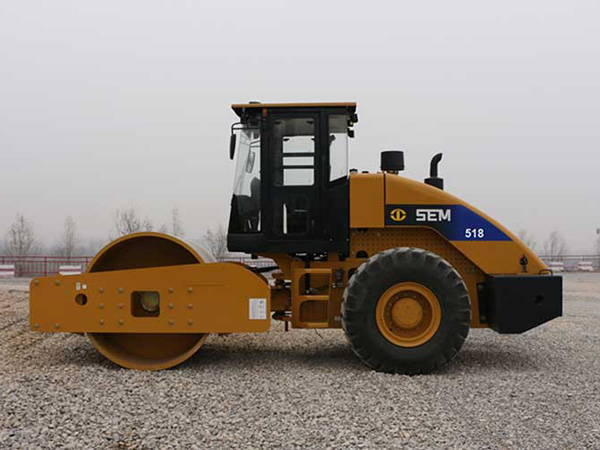 SEM518 soil compactor